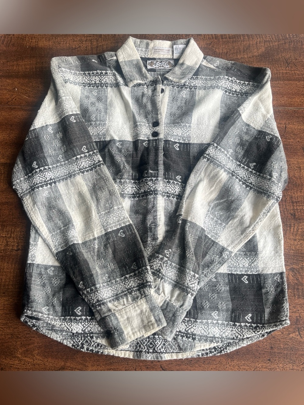 Vintage Womens Small Aztec Striped Metallic Long Sleeve Angelique Cotton Shirt